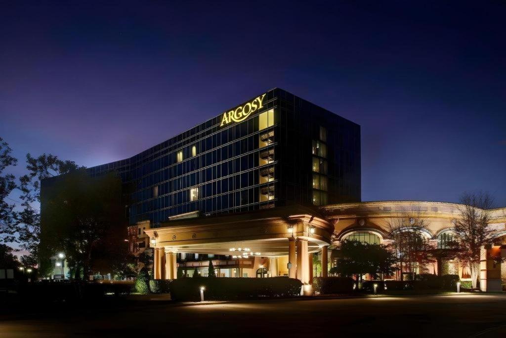 Argosy Casino Hotel & Spa Riverside Extérieur photo